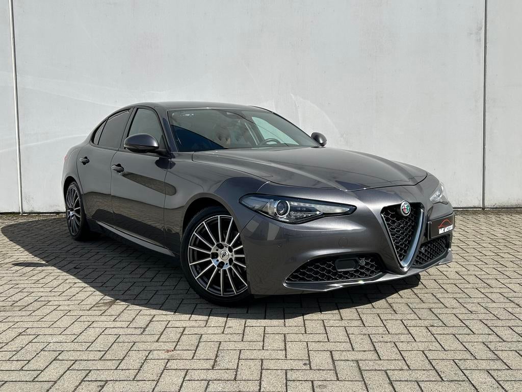 ALFA ROMEO GIULIA 2.2 JTDM 2017 EURO 6b (MET GARANTIE), Auto's, Alfa Romeo, Automaat, 4 deurs, Euro 6, Bedrijf