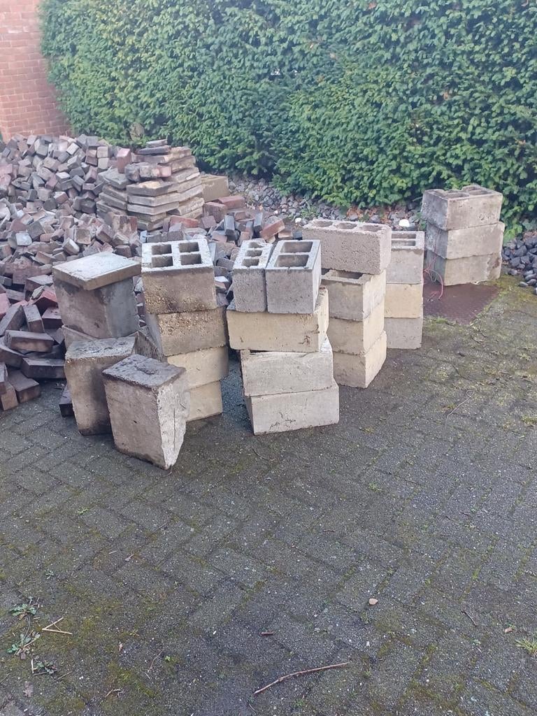 Betonblokken, Doe-het-zelf en Bouw, Metselstenen, Ophalen