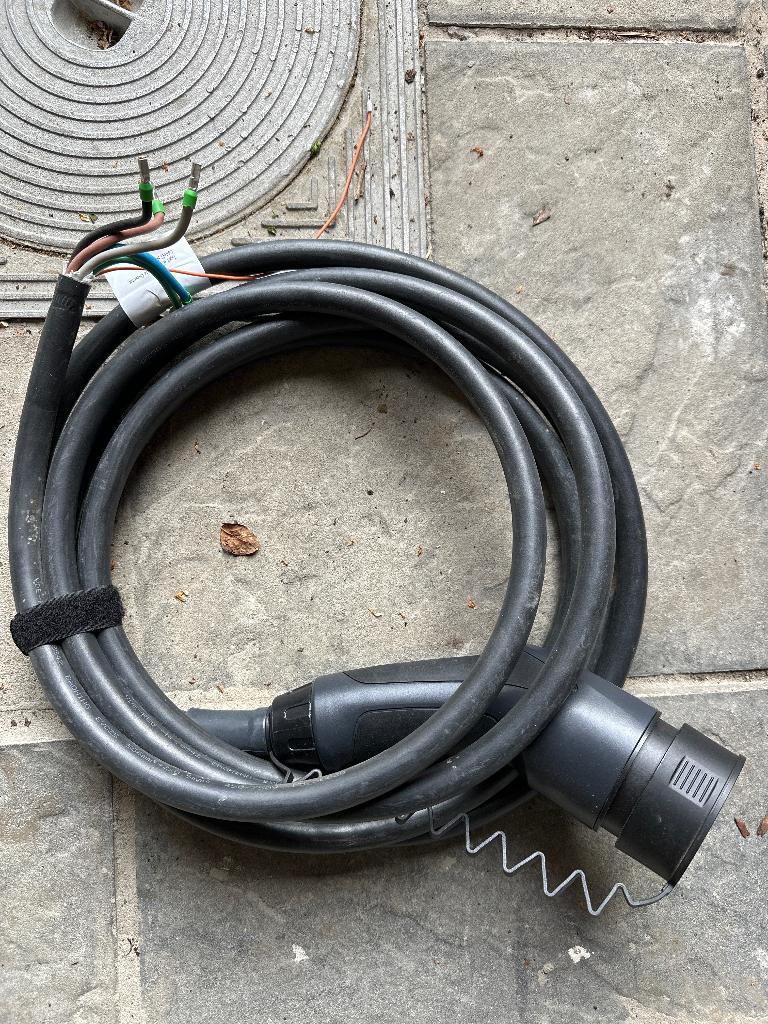 Laadkabel voor aan laadpaal, Autos : Divers, Bornes de recharge, Enlèvement, Comme neuf, Borne de recharge