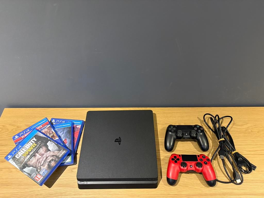 PS4 Slim 1TB + 2 manettes + jeux, Enlèvement ou Envoi, Comme neuf, 1 TB, Avec jeux