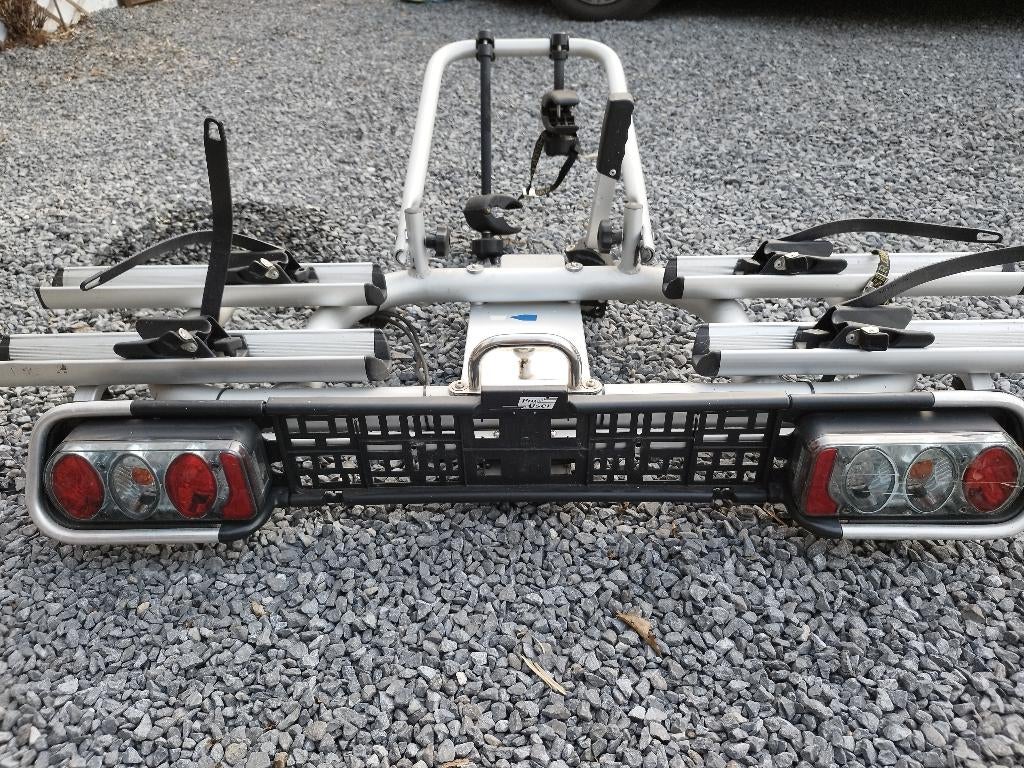 Porte-vélos, Autos : Divers, Porte-vélos, Enlèvement, 2 vélos, Utilisé, Support d'attelage