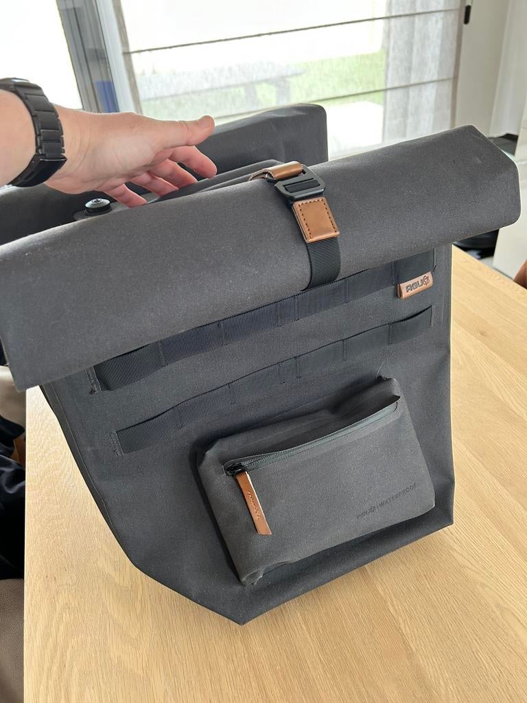 Dubbele fietstas Agu Convoy, Fietsen en Brommers, Fietsaccessoires | Fietstassen, Ophalen, Zo goed als nieuw