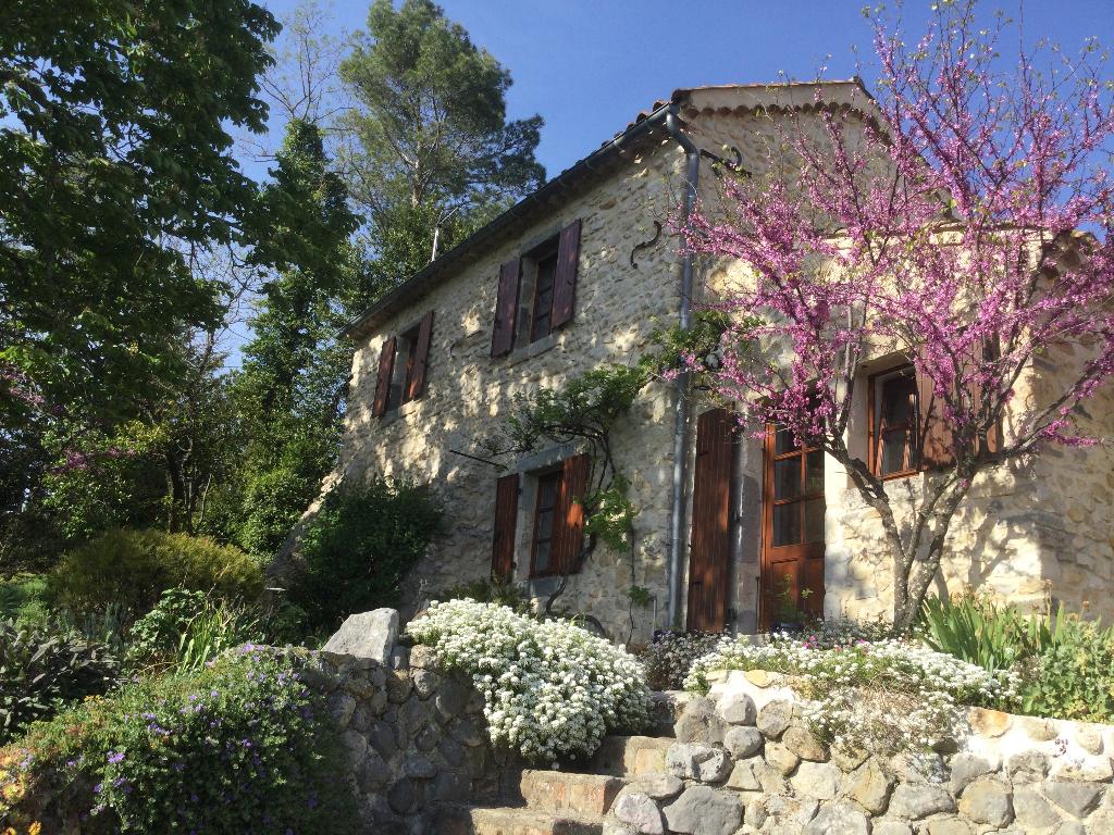 Mas de charme : reste du 4 au 18 juillet 1350 € semaine, Propriétaire, Ardèche ou Auvergne, Maison de campagne ou Villa, Campagne
