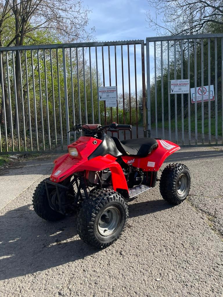 Quad hytrack 50cc automatique, Motos