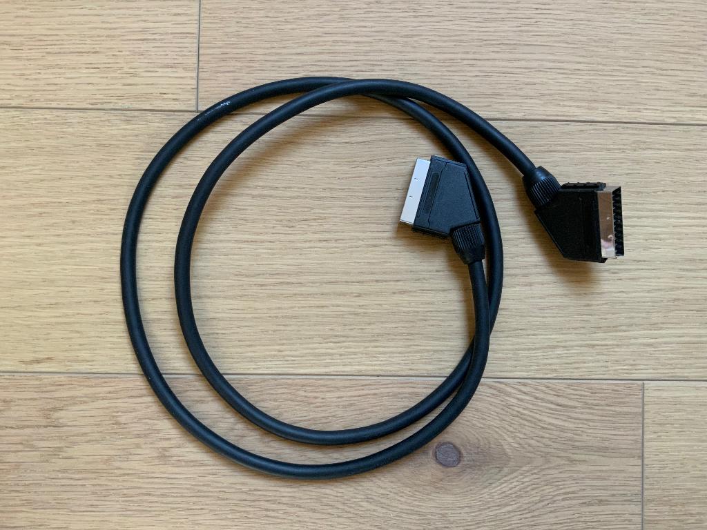 Scart to scart kabel, Audio, Tv en Foto, Audiokabels en Televisiekabels, Ophalen, Zo goed als nieuw