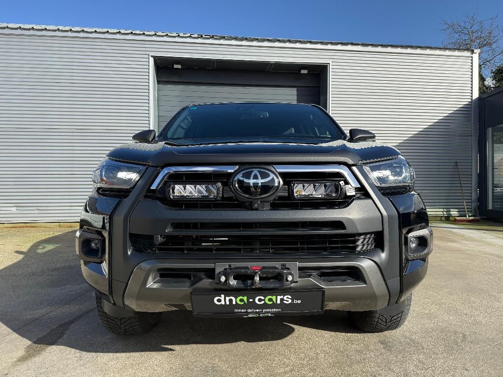 Hilux 2.8 D-4D 4WD / INVINCIBLE / WINCH / HARDTOP / TRKH, Automaat, 4 cilinders, Zwart, Leder