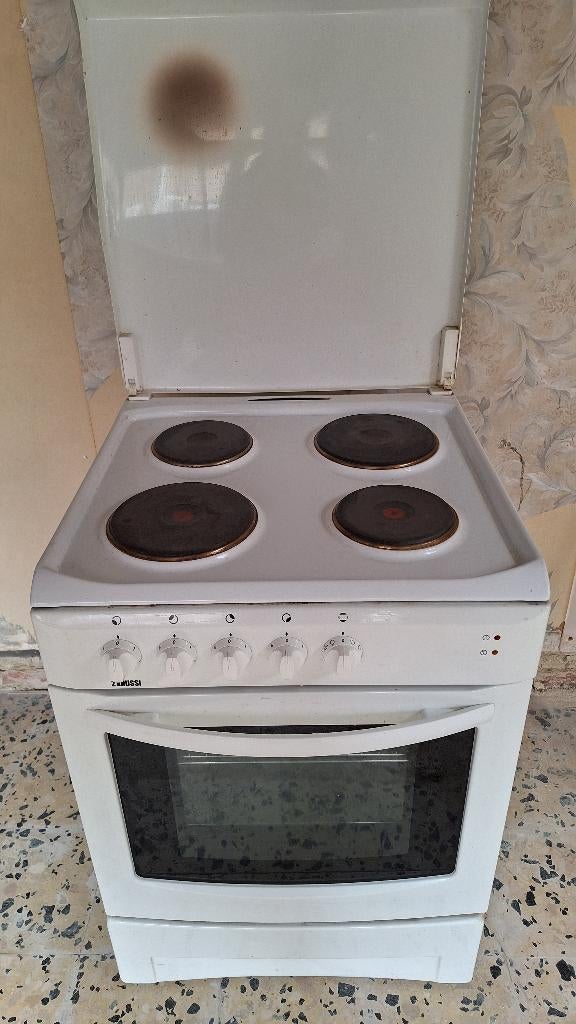 Kookfornuis, Plaque chauffante, 4 zones de cuisson, Enlèvement, Utilisé