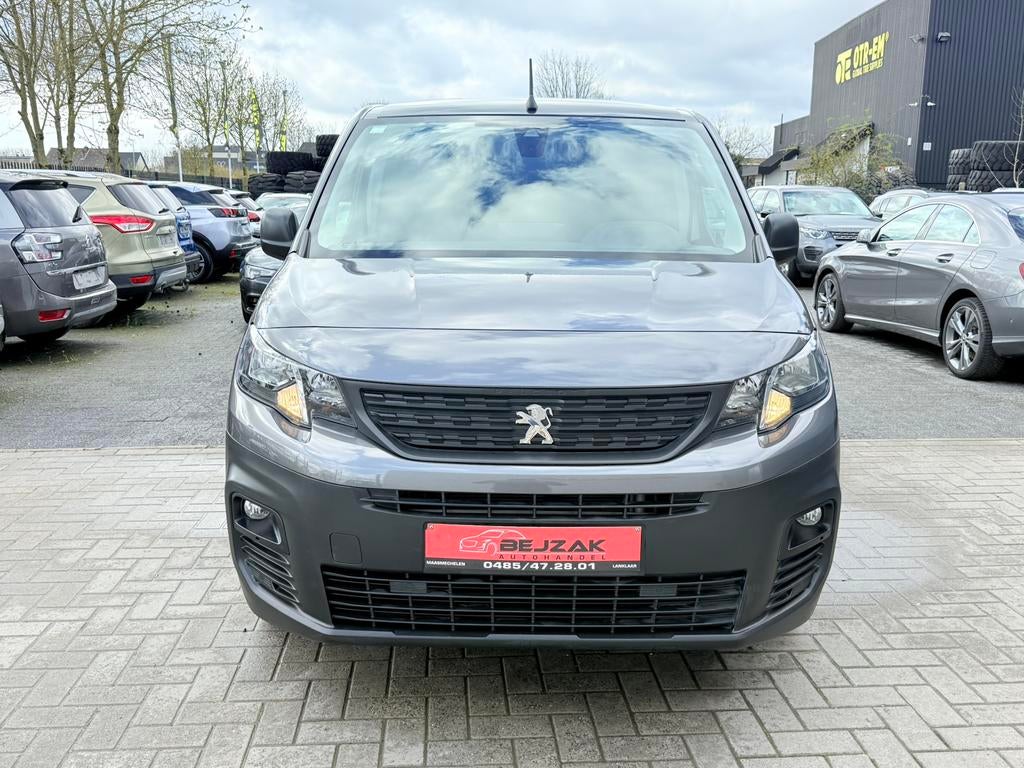 Peugeot Partner 1.5d L2 Automaat Nieuwstaat 1j garantie, Auto's, Peugeot, Bedrijf, Diesel, Dealer onderhouden, Airconditioning