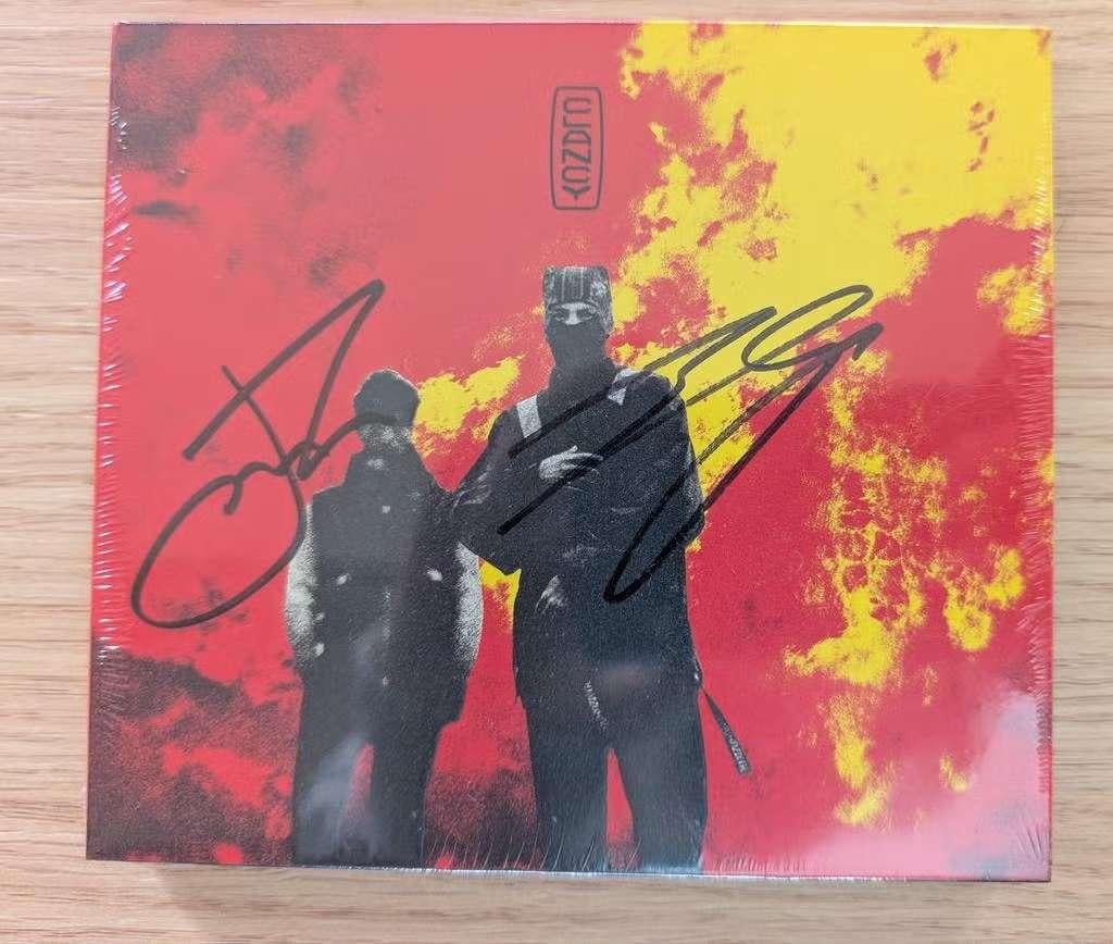 Twenty One Pilots CD Clancy gesigneerd (sealed), Verzamelen, Muziek, Artiesten en Beroemdheden, Ophalen, Cd of Plaat, Gesigneerd