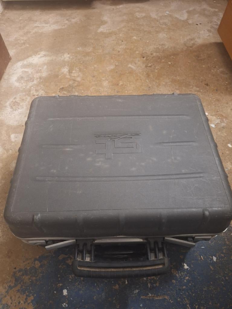 Professionele gereedschapskoffer op wieltjes, Doe-het-zelf en Bouw, Ophalen