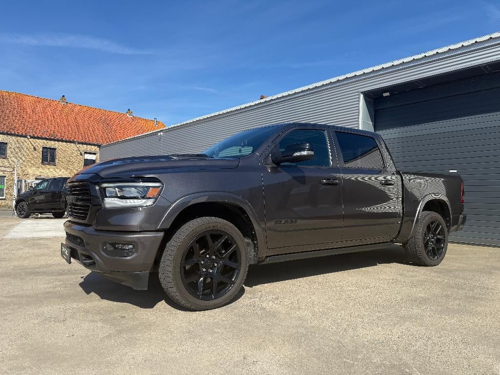 RAM LARAMIE / NIGHT EDITION / V8 5.7 / PANO / HUPD / LPG, Auto's, Automaat, 295 kW, Leder, Bedrijf