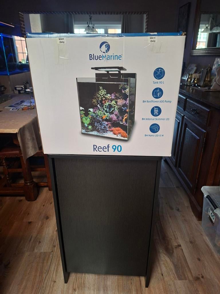 Bleu marine aqua 90 liter., Ophalen, Verwarming