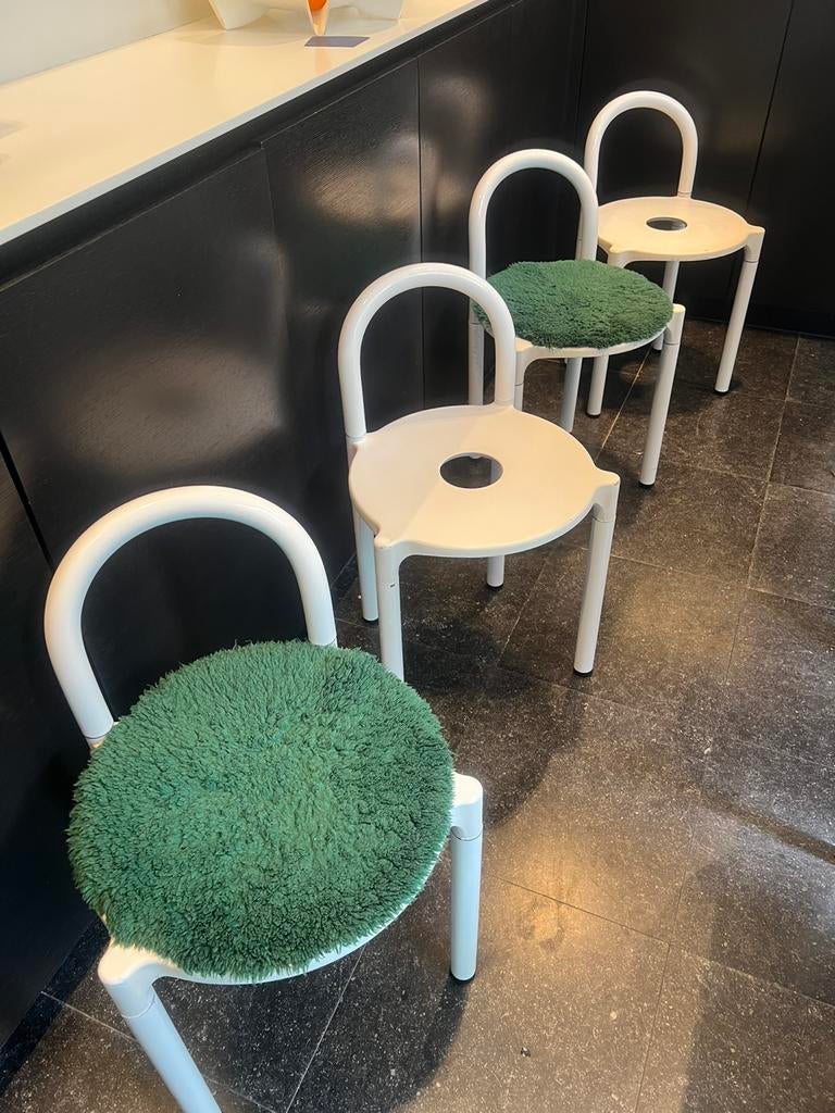 KARTELL 4 chaises POLO par Anna Castelli, Enlèvement, Utilisé