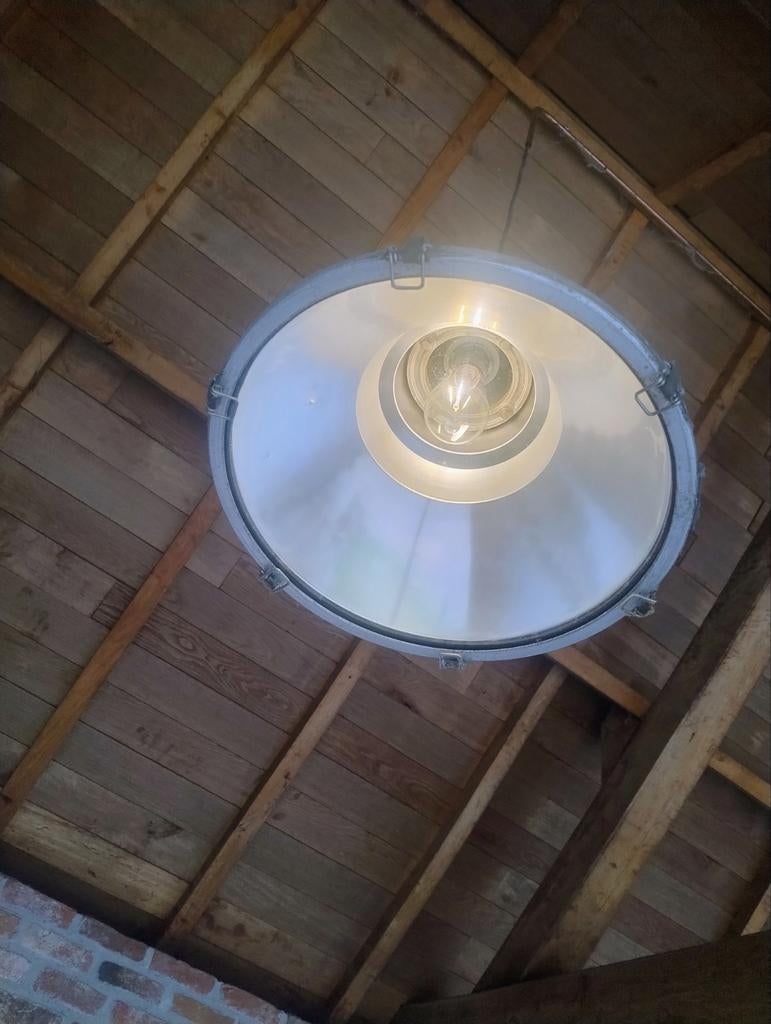 Oude aluminium fabrieks lampen (2 stuks), Antiek en Kunst, Antiek | Verlichting, Ophalen