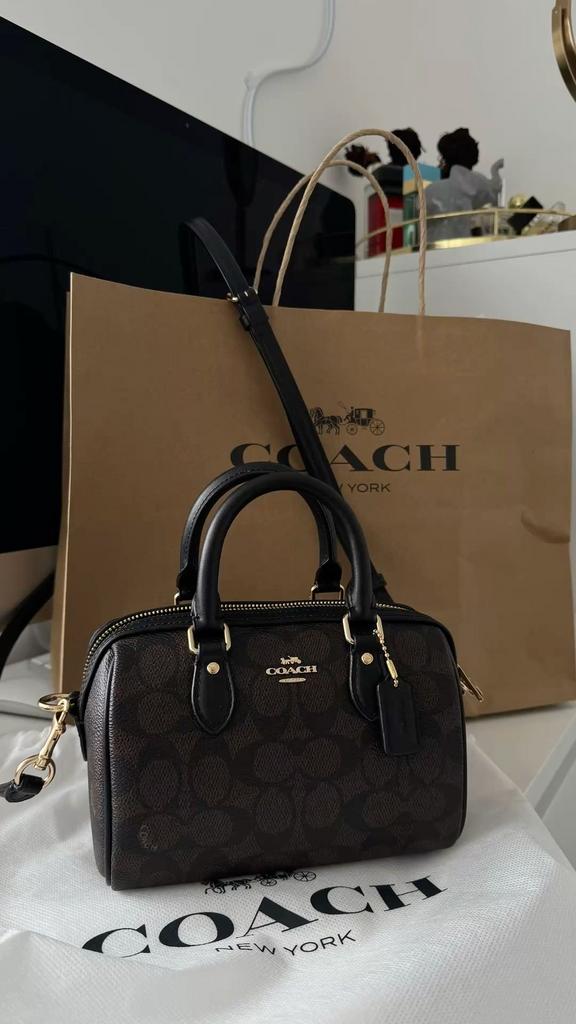 Coach mini rowan, Handtassen en Accessoires, Tassen | Damestassen, Ophalen of Verzenden, Zo goed als nieuw