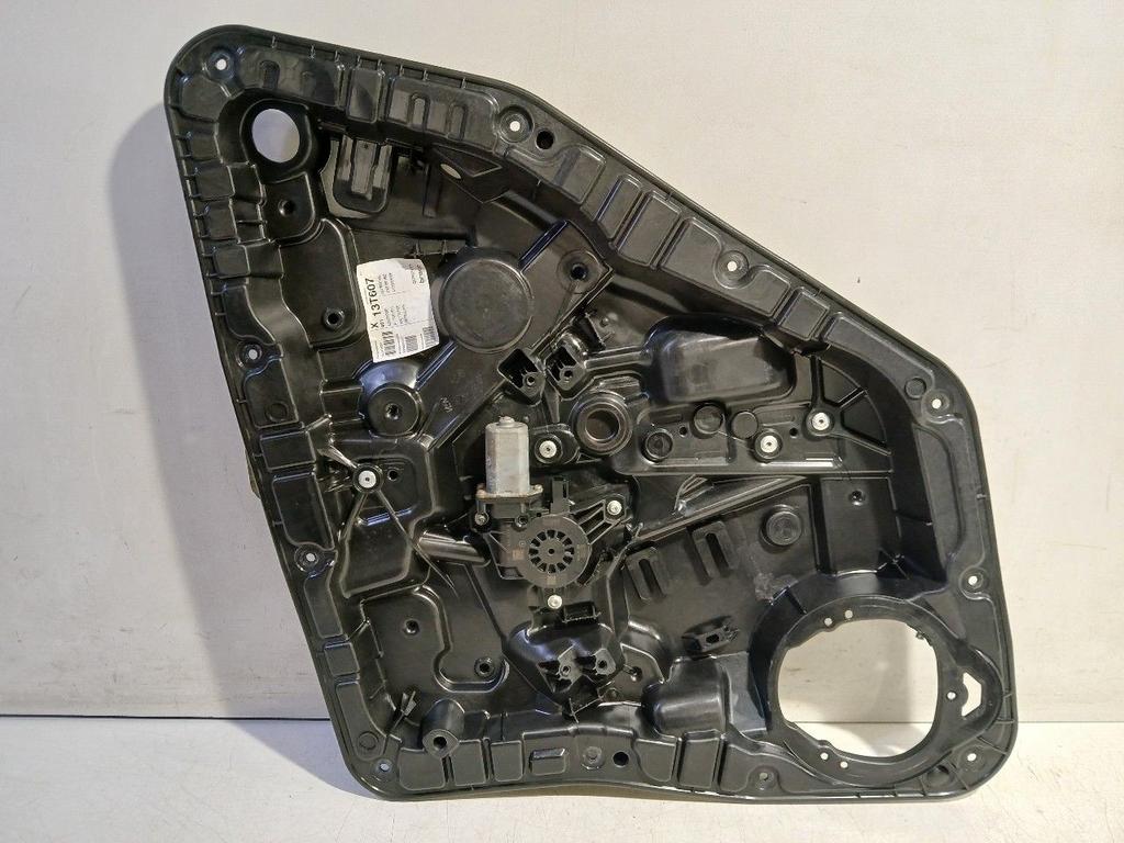 Raammechaniek elektrisch rechts achter Mercedes-Benz EQ-Klas, Onderdelen@venauto.nl, Van der Ven Autorecycling B.V., Ettenseweg 76, 4706 PB Roosendaal, The Netherlands