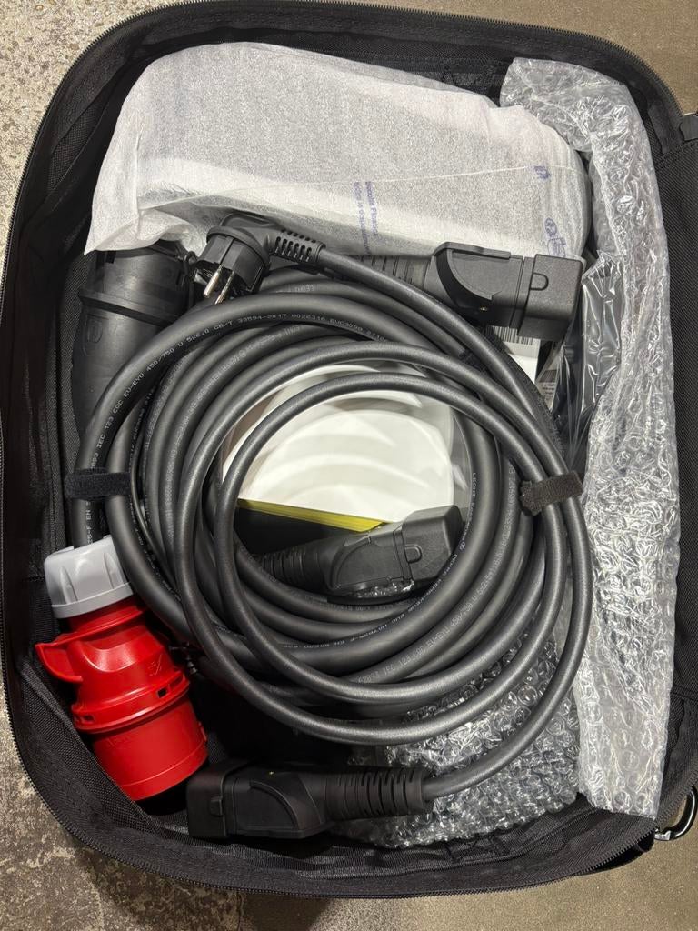 Porsche lader, Autos : Divers, Bornes de recharge, Enlèvement, Comme neuf