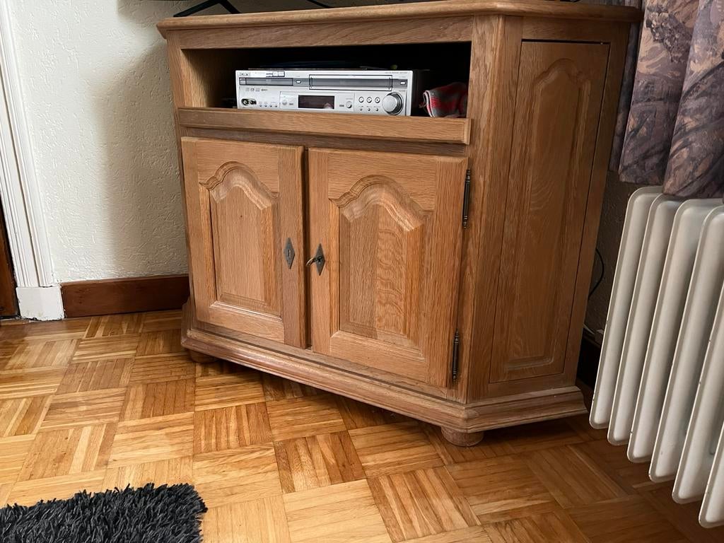 Tv hoekkast, Ophalen, Zo goed als nieuw