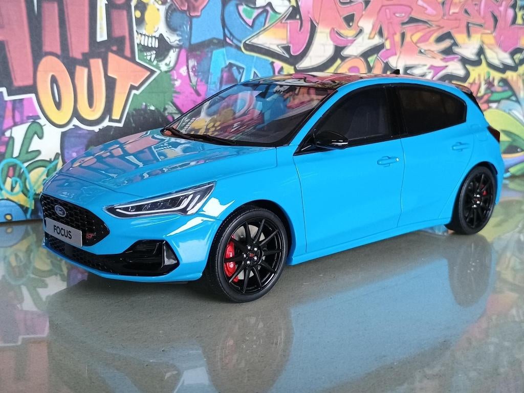 Ford Focus ST Mk4 OttoMobile 1/18 --NIEUW--, Hobby en Vrije tijd, Modelauto's | 1:18, Ophalen of Verzenden, Nieuw, Auto, OttOMobile