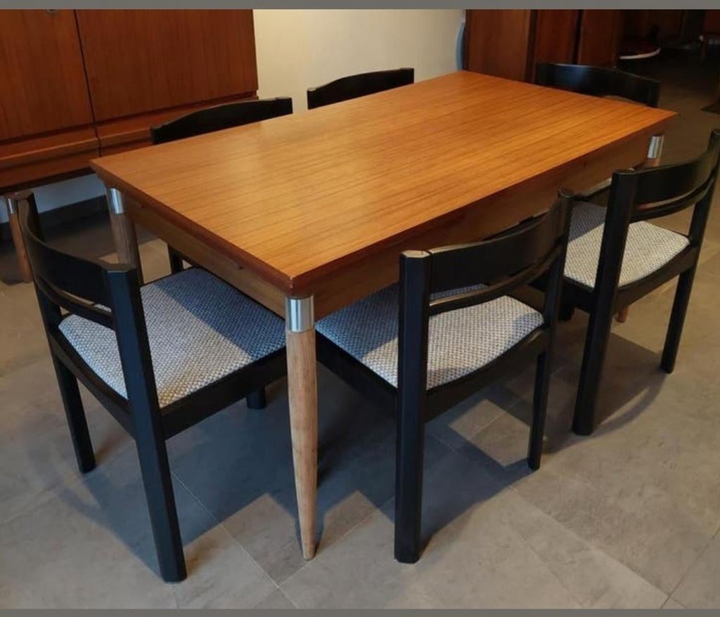 Table vintage L 1,48 m de large 84 cm H 76 cm
Extensible jus, Bricolage & Construction, Enlèvement