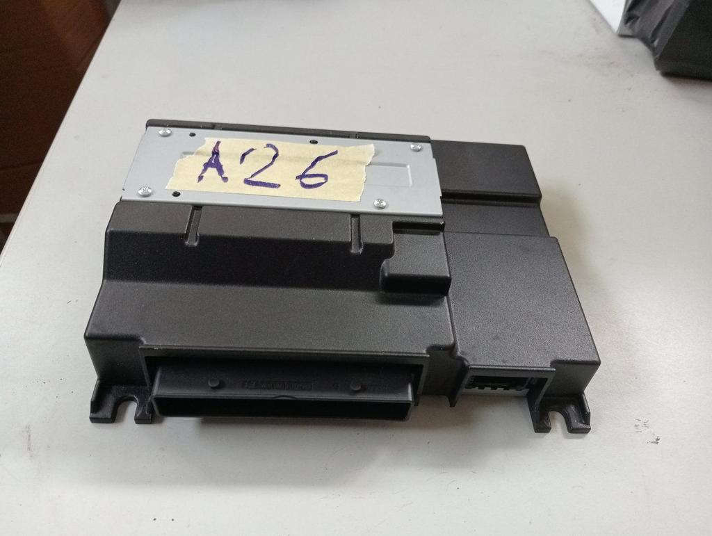 5Q0035456A Versterker Dynaudio Volkswagen, Auto diversen, Autonavigatie, Gebruikt, -, -, Ophalen of Verzenden