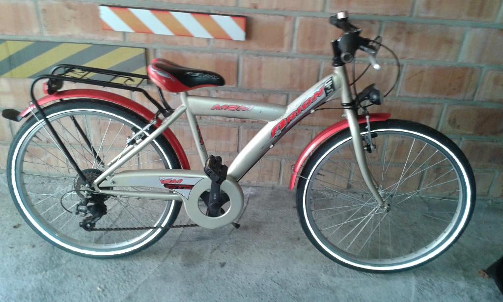jongensfiets 24 inch, Ophalen, Zo goed als nieuw, 24 inch, Versnellingen