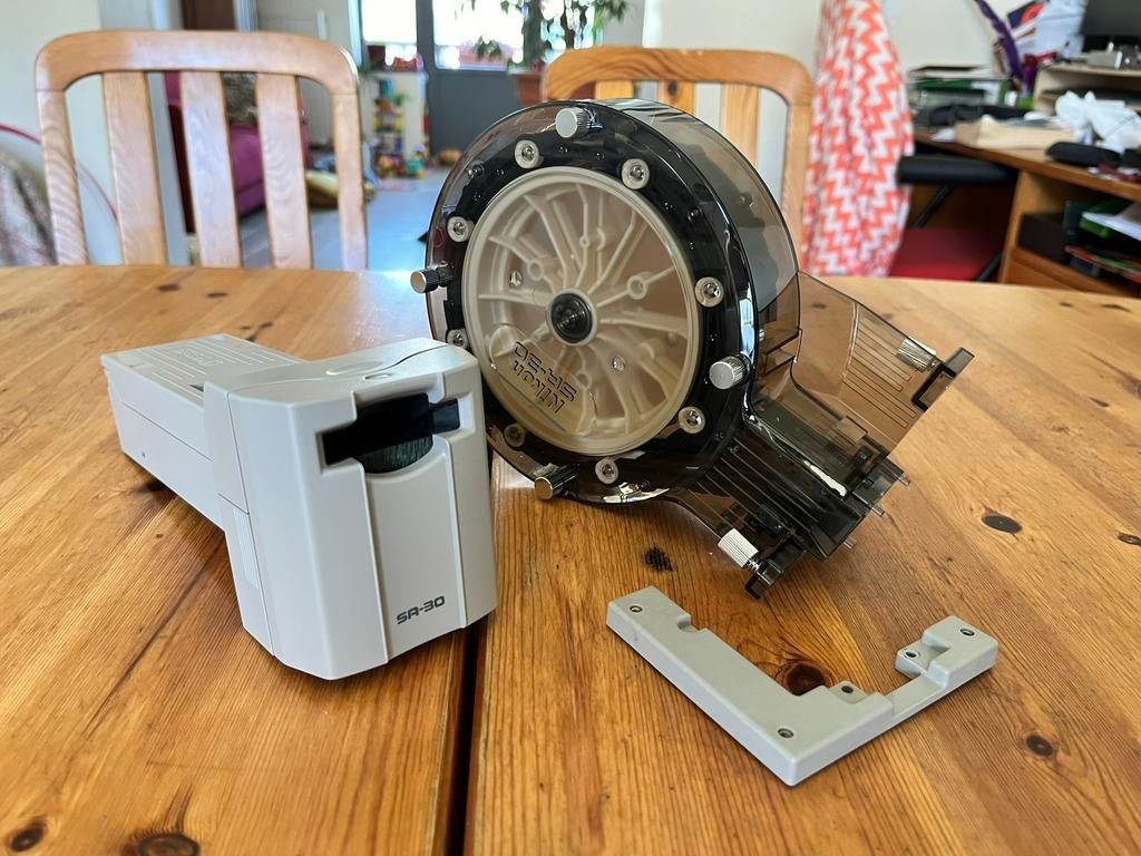 Nikon SA30 (Accessoire pour Coolscan 5000ED), Informatique & Logiciels, MacOS, Scanner photo, Enlèvement, Utilisé