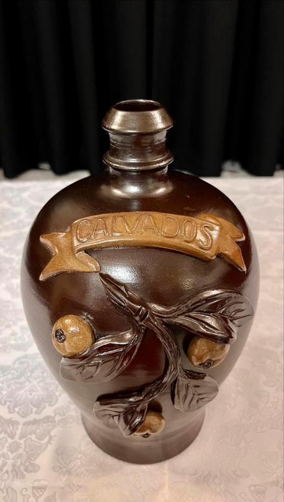 Mooie vintage calvados kruik in goede staat, Enlèvement, Comme neuf