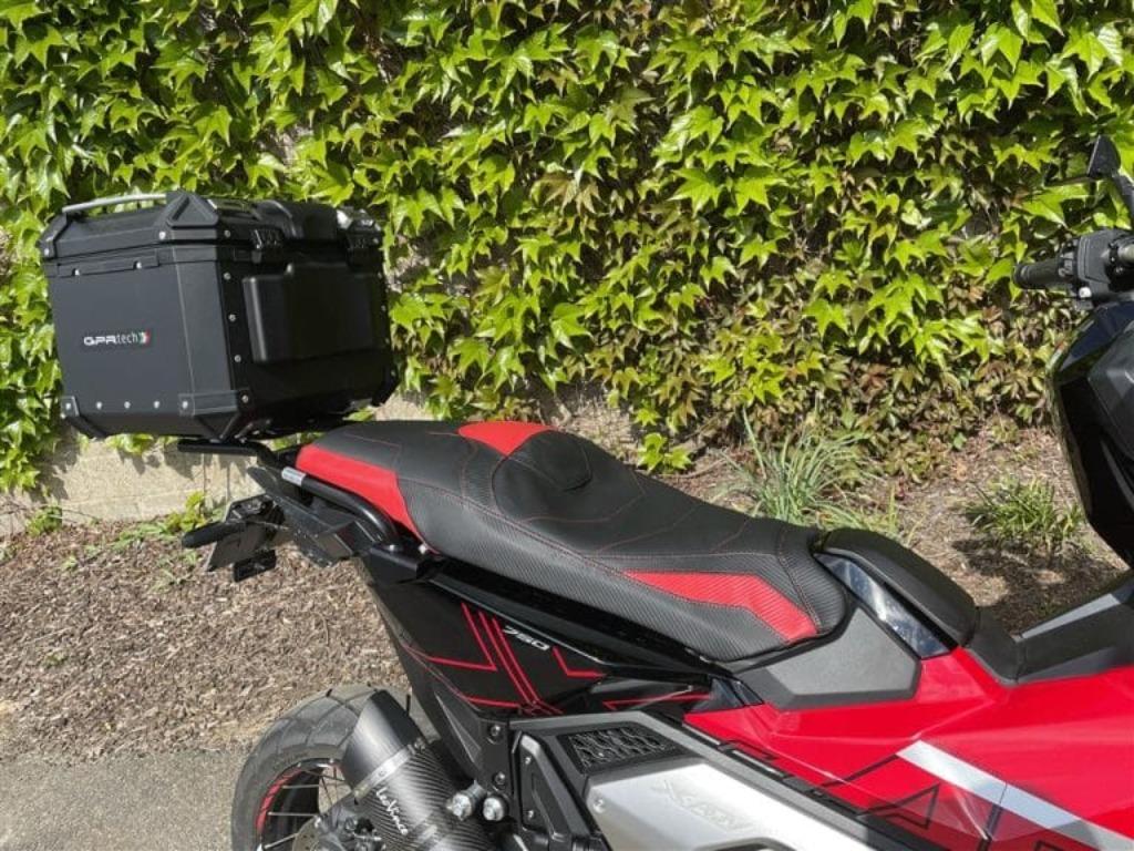 Housses de selle Tappezzeria Italia : confort, et look, Enlèvement ou Envoi, Neuf