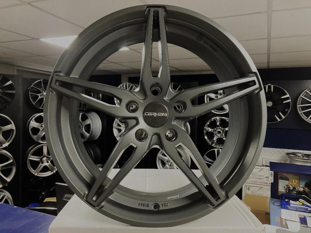 NIEUWE 18 inch 5x114.3 mat antraciete aluminium sportvelgen, Auto-onderdelen, Banden en Velgen, Velg(en), Zomerbanden, 18 inch