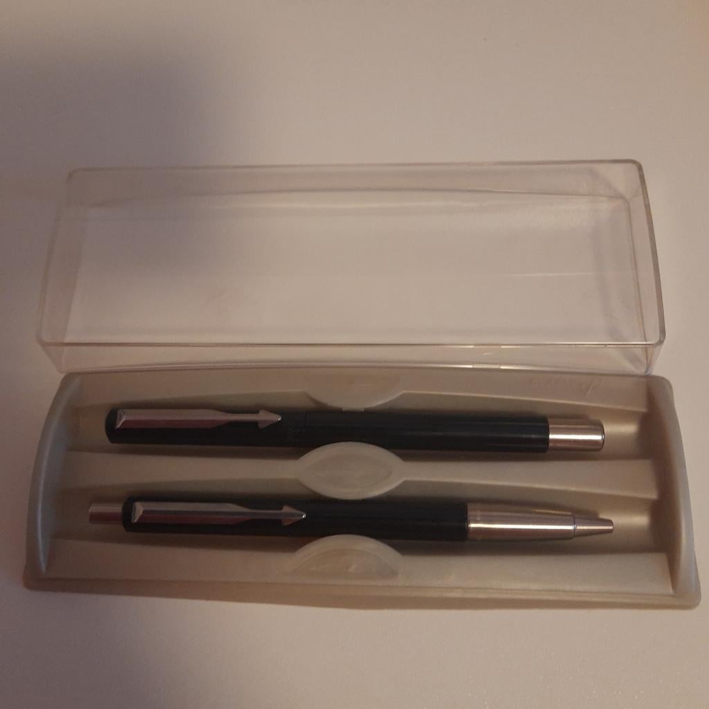 PARKER set VECTOR:BLAUW*VULPEN+BALPEN*NIEUW*MIB*, Ophalen, Parker, Nieuw, Met doosje