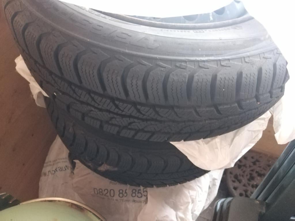 4 pneus neige montés sur jantes, Autos : Pièces & Accessoires, 14 pouces, Pneus hiver, 175 mm, Véhicule de tourisme