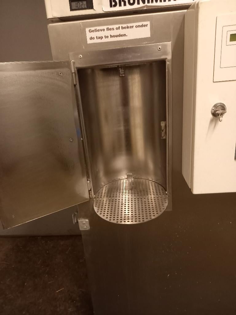 Brunimat melktap, Ophalen