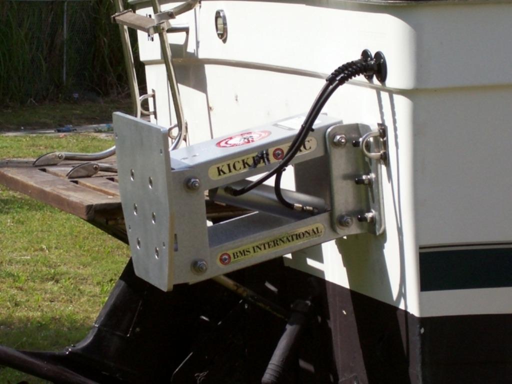 Universele powertrims te koop Trim en tilt Nieuw, Ophalen, Nieuw, Motor en Techniek, Zeilboot of Motorboot