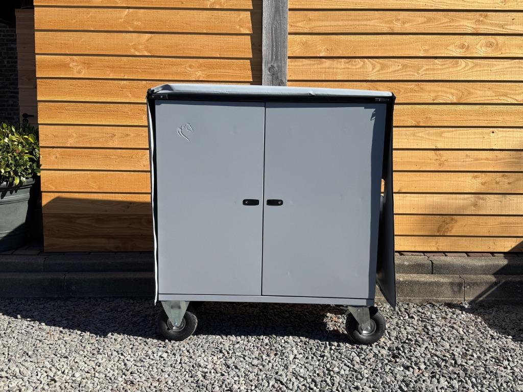 MVV TACKBOX XL MODEL CONCOURSKAST ZADELKAST, Dieren en Toebehoren, Paarden en Pony's | Overige Paardenspullen, Nieuw, Overige soorten