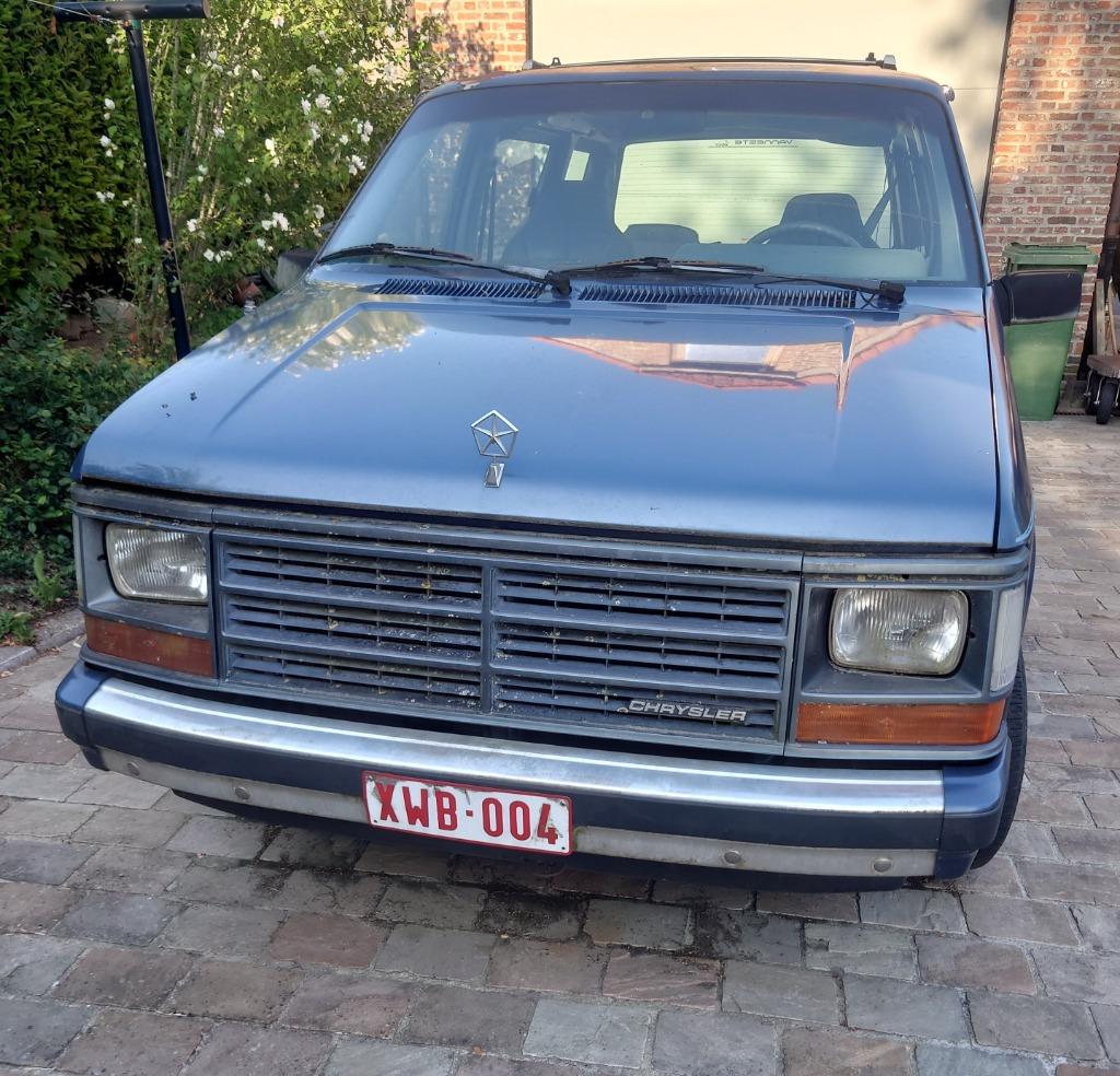 Chrysler Voyager oldtimer, Autos, Chrysler, Achat, Boîte manuelle, Entretenue par le concessionnaire, Bleu