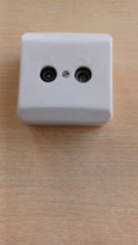 coax Stopcontact TV-FM, Ophalen of Verzenden, Zo goed als nieuw