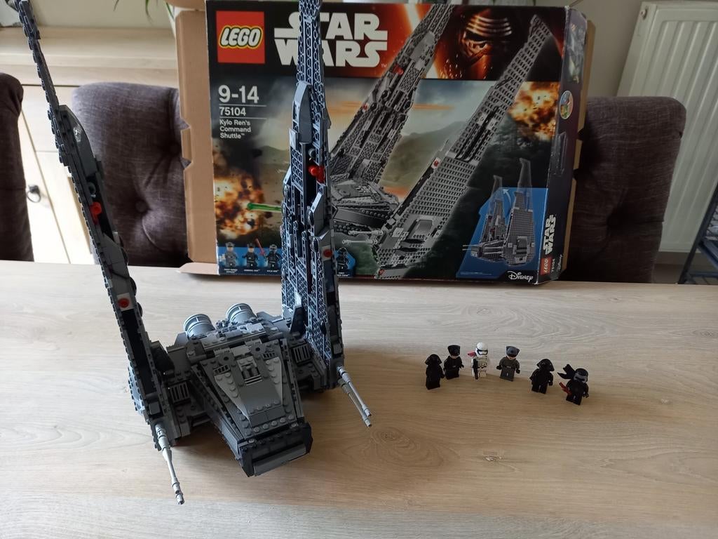 Lego Star Wars 75104 Kylo Rens Command Shuttle, Ophalen, Zo goed als nieuw, Complete set, Lego
