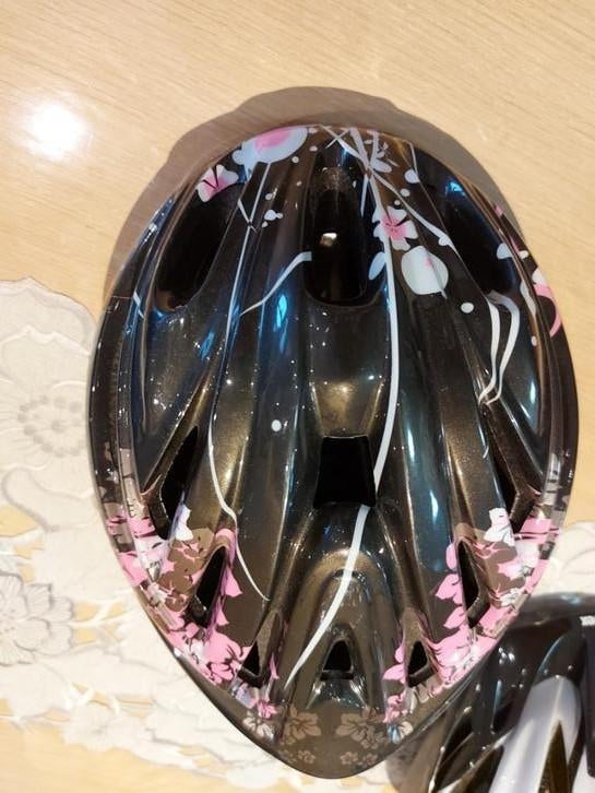 zwart roze fiets helm kinderen, Fietsen en Brommers, Ophalen