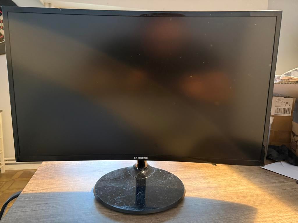 Gaming monitor samsung 27 inch, Computers en Software, Monitoren, Ophalen, Zo goed als nieuw, Gaming