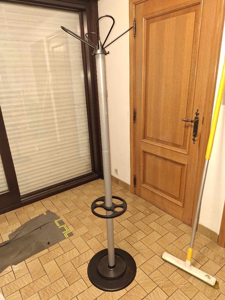 Beau porte-manteau vintage à vendre ; vente, Utilisé, Métal, Portemanteau sur pied, 150 à 200 cm