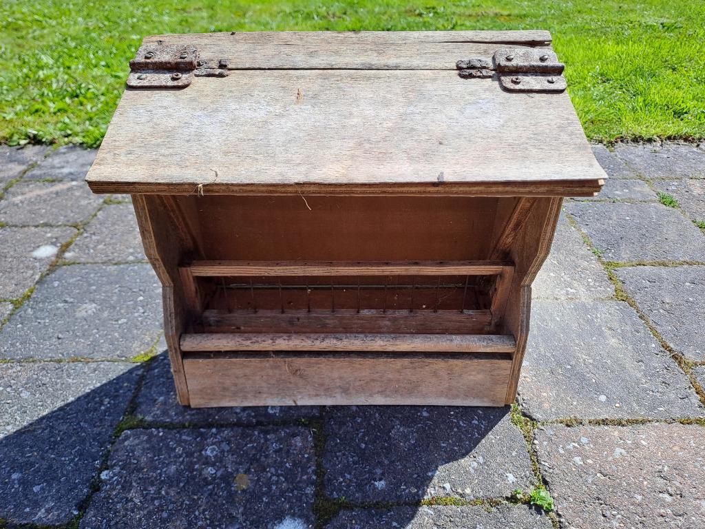 eetbak - voedersilo - zaadvoorraad voor vogels in hout, Ophalen