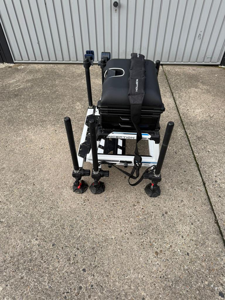 Te koop visgerief ( karper ), Watersport en Boten, Hengelsport | Witvissen, Gebruikt, Complete set, Ophalen