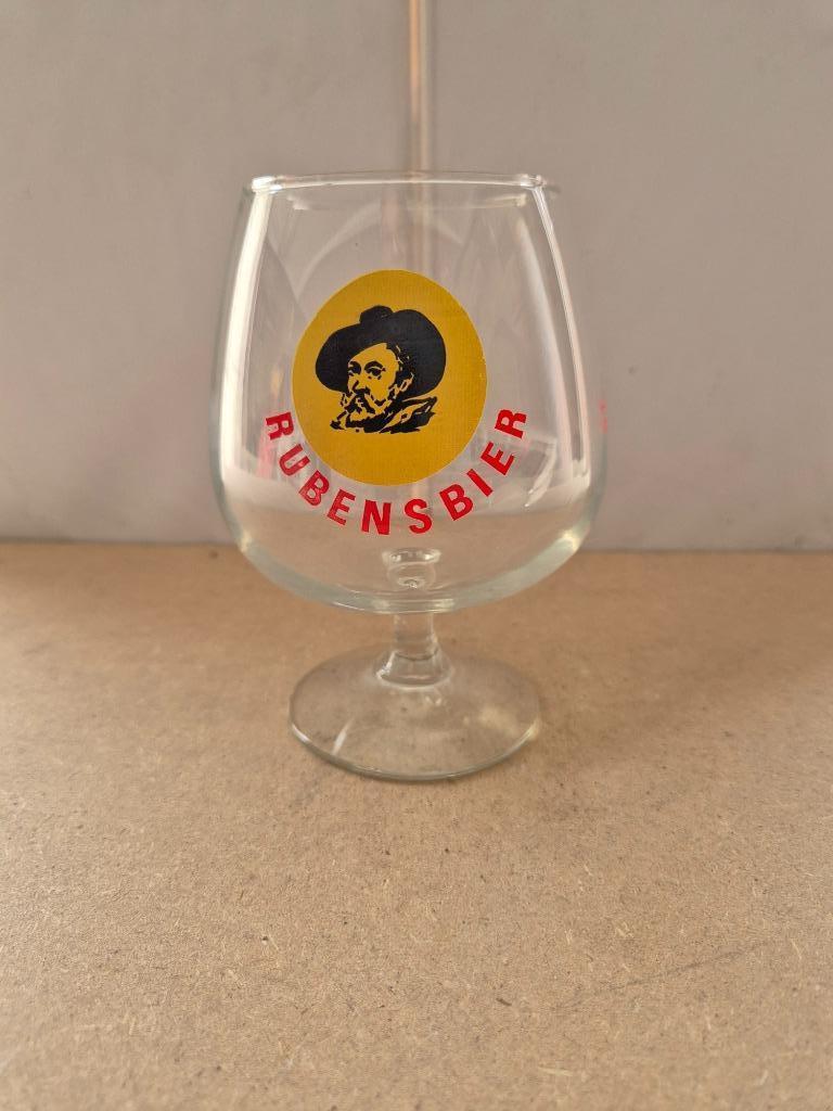 Verre Rubens Bier, Verzamelen, Biermerken, Ophalen of Verzenden, Gebruikt, Glas of Glazen, Leffe