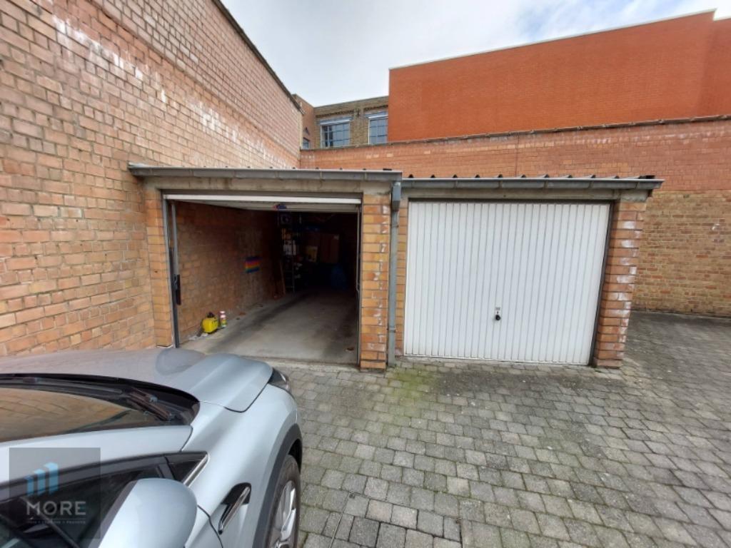 Garage TE HUUR ref. 4063834, Immo, Garages en Parkeerplaatsen, Provincie West-Vlaanderen