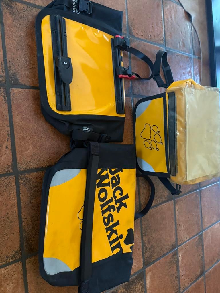 Set fietstassen Jack Wolfskin, Enlèvement, Utilisé, Jack Wolfskin