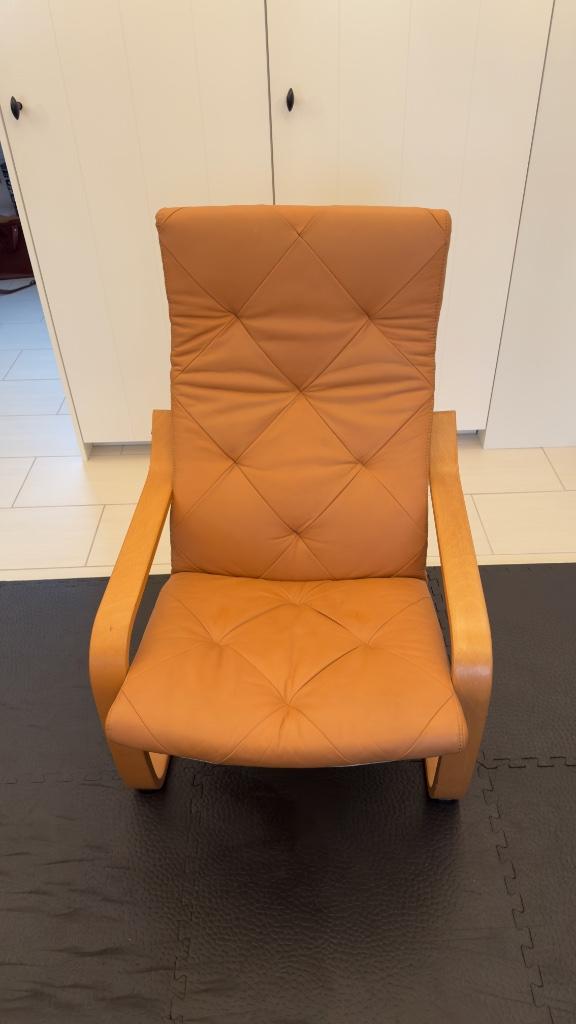 Ikea stoel met imitatieleder kussen, Huis en Inrichting, Stoelen, Ophalen, Bruin, Zo goed als nieuw, Eén