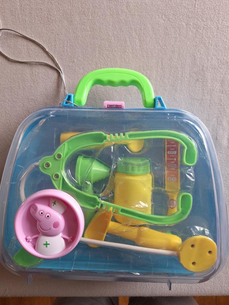 Speelgoed Doktersset Peppa Pig, Kinderen en Baby's, Ophalen, Gebruikt, Ontdekken