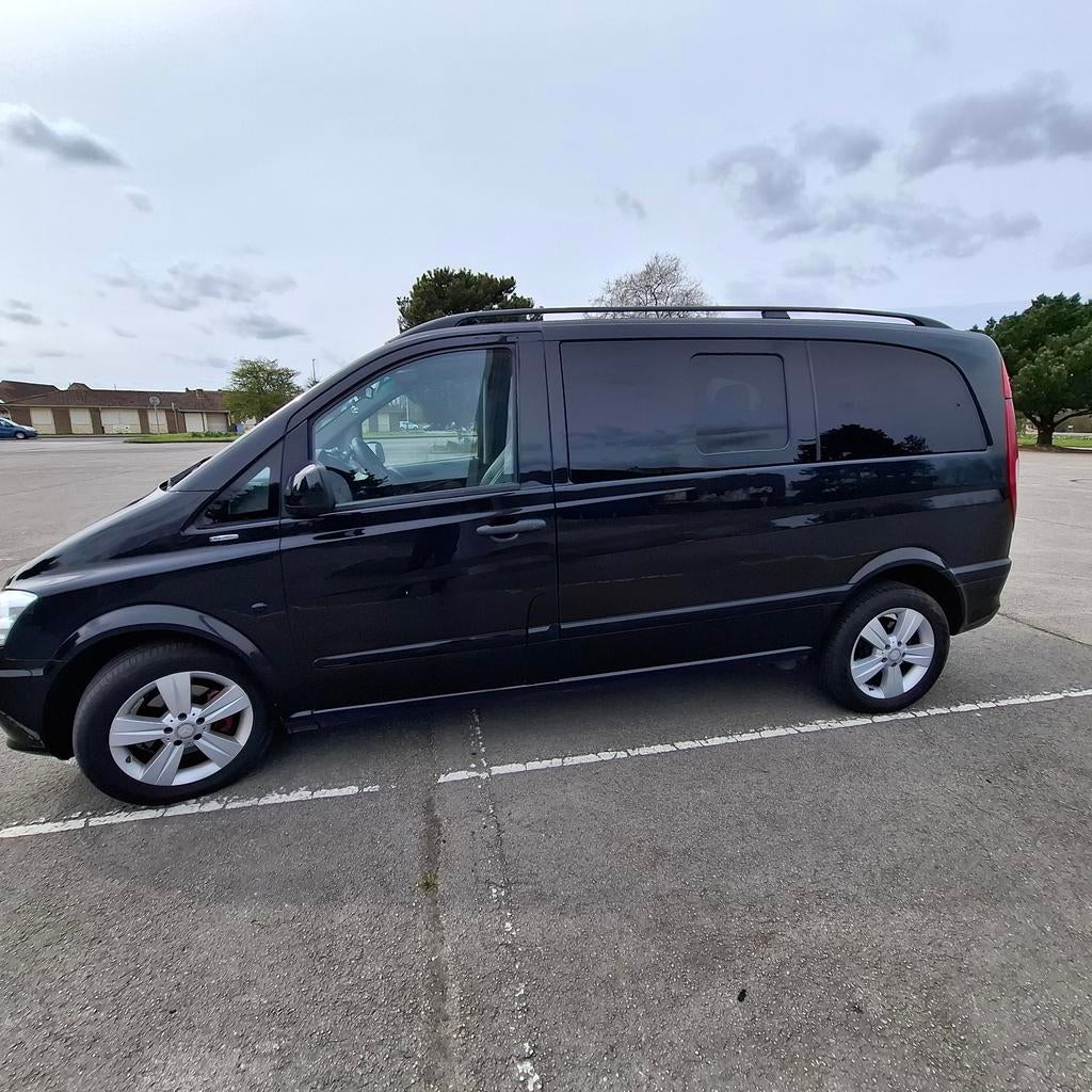 Vendre mercedes compact vito w639, Autos, Achat, Noir, Diesel, Automatique