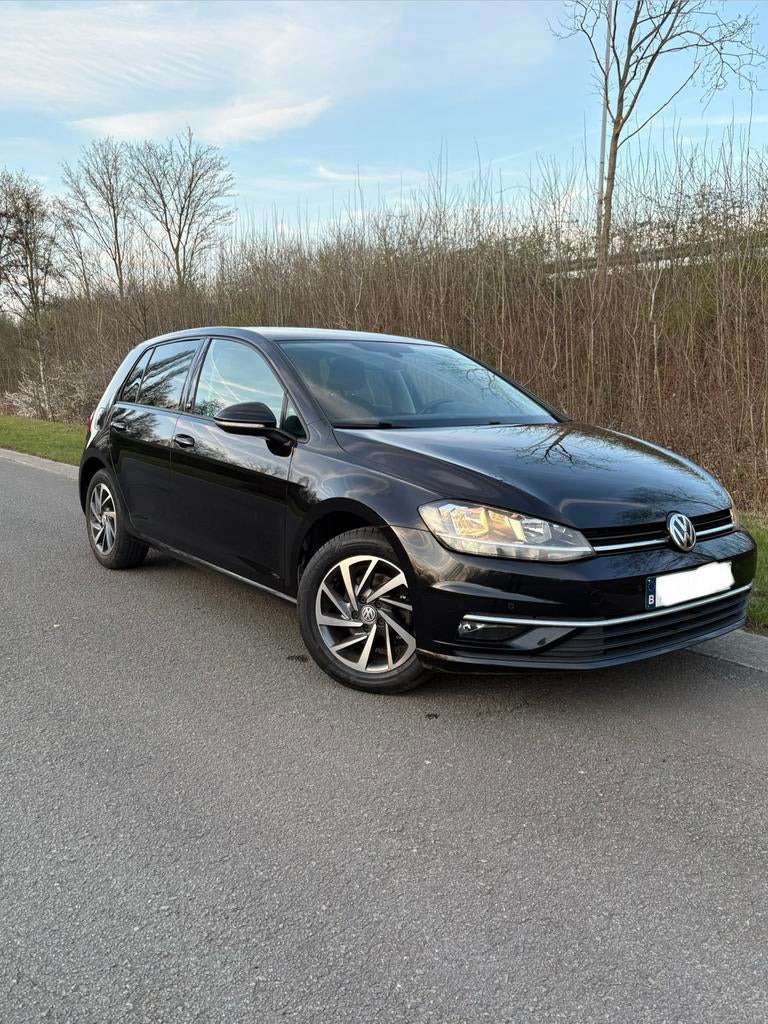 Vw golf 7 1.4 tsi 2017 92000km, Auto's, Volkswagen, Voorwielaandrijving, Stof, Zwart, Bedrijf